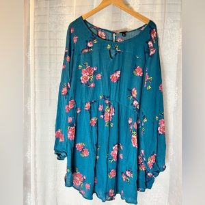 Torrid Tunic top size 6